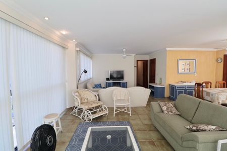 Apartamento para alugar com 138m², 3 quartos e 2 vagas Apartamento para alugar com 138m², 3 quartos e 2 vagasSala