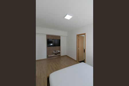 Apartamento à venda com 130m², 4 quartos e 3 vagasSuite 2