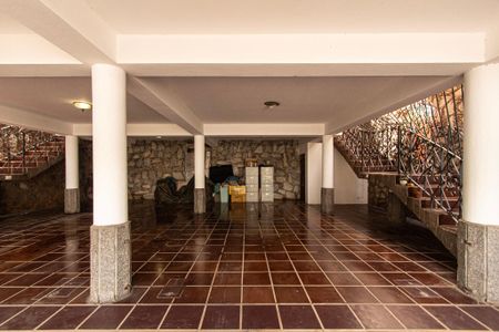 Casa para alugar com 150m², 4 quartos e 6 vagas Casa para alugar com 150m², 4 quartos e 6 vagasGaragem