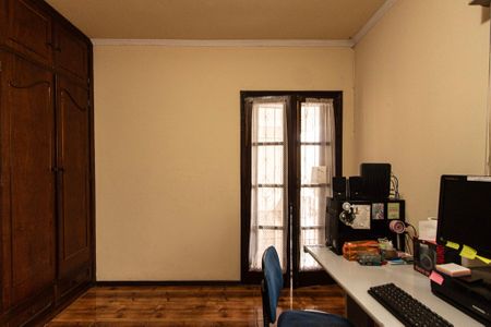 Casa para alugar com 150m², 4 quartos e 6 vagas Casa para alugar com 150m², 4 quartos e 6 vagasQuarto 1