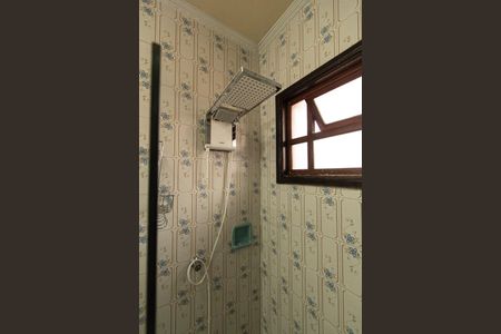 Casa para alugar com 150m², 4 quartos e 6 vagas Casa para alugar com 150m², 4 quartos e 6 vagasBanheiro Suíte