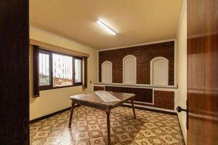 Casa para alugar com 150m², 4 quartos e 6 vagas Casa para alugar com 150m², 4 quartos e 6 vagasCopa