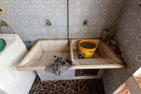 Casa para alugar com 150m², 4 quartos e 6 vagas Casa para alugar com 150m², 4 quartos e 6 vagasÁrea de Serviço Edícula