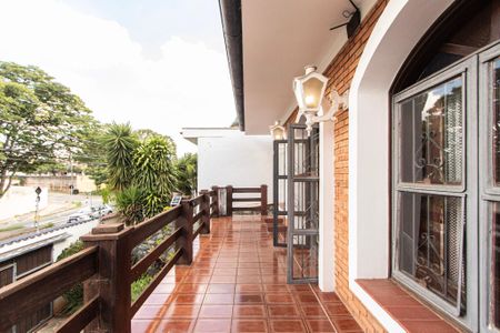 Casa para alugar com 150m², 4 quartos e 6 vagas Casa para alugar com 150m², 4 quartos e 6 vagasVaranda Sala