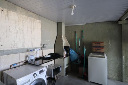 Casa de condomínio à venda com 95m², 3 quartos e 2 vagasÁrea de Serviço