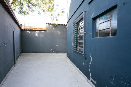 Casa à venda com 300m², 4 quartos e 7 vagas Casa à venda com 300m², 4 quartos e 7 vagasQuintal