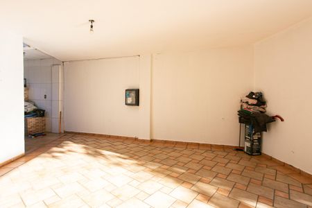 Casa à venda com 300m², 4 quartos e 7 vagas Casa à venda com 300m², 4 quartos e 7 vagasÁrea Externa