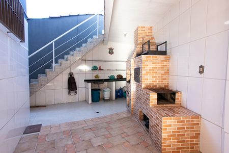 Casa à venda com 300m², 4 quartos e 7 vagas Casa à venda com 300m², 4 quartos e 7 vagasChurrasqueira