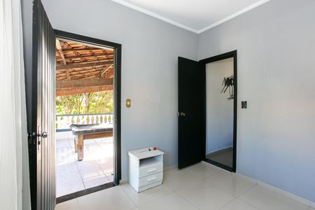 Casa à venda com 300m², 4 quartos e 7 vagas Casa à venda com 300m², 4 quartos e 7 vagasSala 2