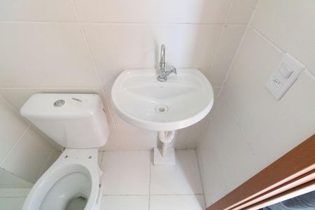 Apartamento para alugar com 45m², 2 quartos e sem vagaBanheiro