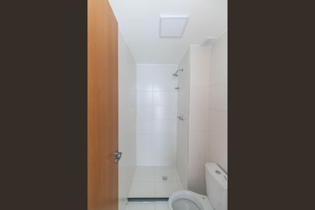 Apartamento para alugar com 45m², 2 quartos e sem vagaBanheiro