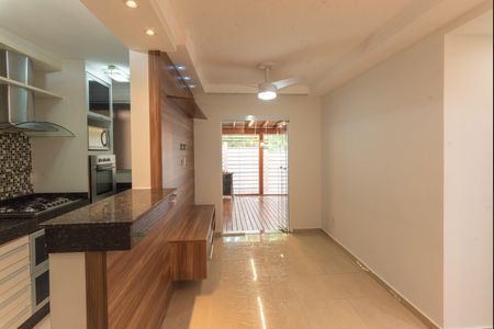 Apartamento para alugar com 119m², 2 quartos e 1 vaga Apartamento para alugar com 119m², 2 quartos e 1 vagaSala
