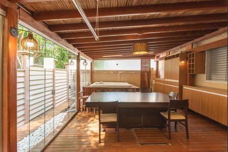 Apartamento para alugar com 119m², 2 quartos e 1 vaga Apartamento para alugar com 119m², 2 quartos e 1 vagaEspaço Gourmet