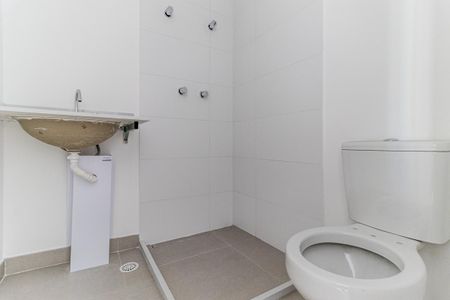 Studio à venda com 23m², 1 quarto e sem vaga Studio à venda com 23m², 1 quarto e sem vagaBanheiro