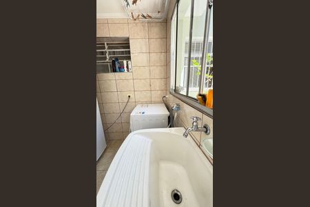 Casa à venda com 200m², 3 quartos e 3 vagasÁrea de Serviço