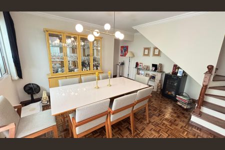 Casa à venda com 200m², 3 quartos e 3 vagasSala de Jantar