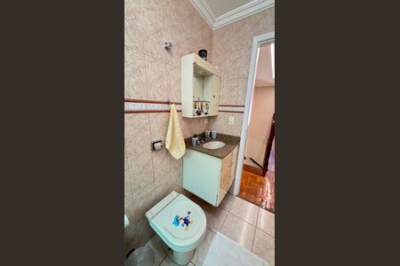 Casa à venda com 200m², 3 quartos e 3 vagasBanheiro