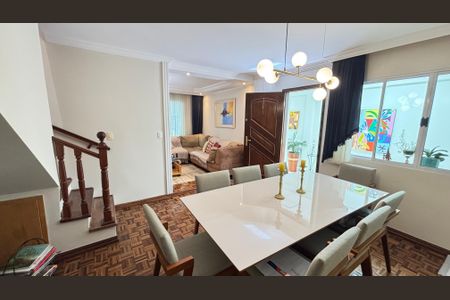 Casa à venda com 200m², 3 quartos e 3 vagasSala de Jantar