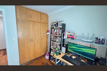 Casa à venda com 200m², 3 quartos e 3 vagasQuarto 2