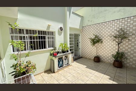 Casa à venda com 200m², 3 quartos e 3 vagasQuintal