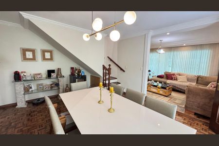 Casa à venda com 200m², 3 quartos e 3 vagasSala de Jantar