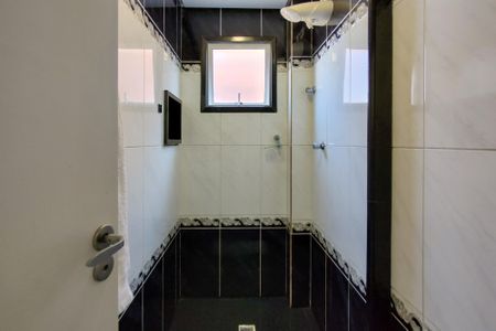 Apartamento para alugar com 65m², 2 quartos e 1 vagaBanheiro - Quarto 1