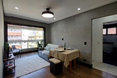 Apartamento para alugar com 65m², 2 quartos e 1 vagaSala