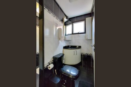 Apartamento para alugar com 65m², 2 quartos e 1 vagaBanheiro - Quarto 1