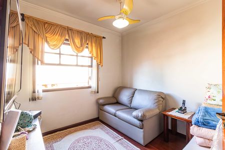 Casa à venda com 250m², 4 quartos e 3 vagas Casa à venda com 250m², 4 quartos e 3 vagasQuarto 02