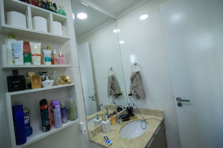 Apartamento para alugar com 74m², 3 quartos e 1 vaga Apartamento para alugar com 74m², 3 quartos e 1 vagaBanheiro da Suíte