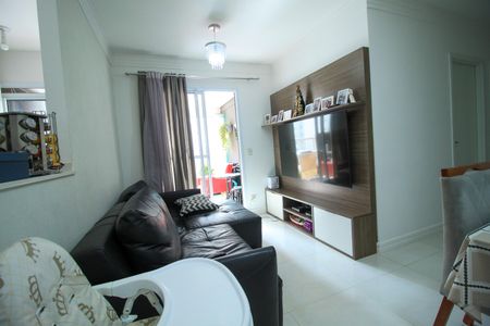 Apartamento para alugar com 74m², 3 quartos e 1 vaga Apartamento para alugar com 74m², 3 quartos e 1 vagaSala