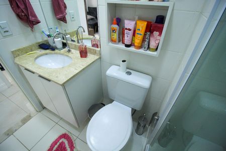 Apartamento para alugar com 74m², 3 quartos e 1 vaga Apartamento para alugar com 74m², 3 quartos e 1 vagaBanheiro