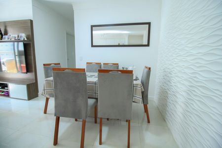 Apartamento para alugar com 74m², 3 quartos e 1 vaga Apartamento para alugar com 74m², 3 quartos e 1 vagaSala de Jantar