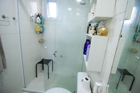 Apartamento para alugar com 74m², 3 quartos e 1 vaga Apartamento para alugar com 74m², 3 quartos e 1 vagaBanheiro da Suíte