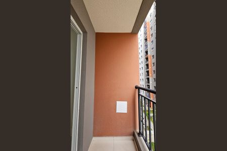 Apartamento para alugar com 38m², 2 quartos e sem vagaVaranda