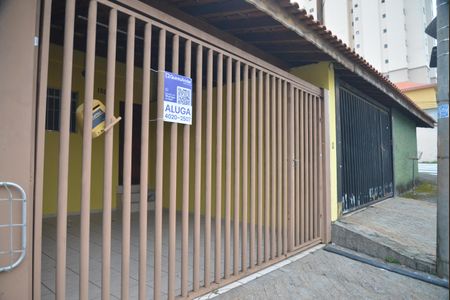 Casa para alugar com 57m², 2 quartos e 2 vagasPlaca