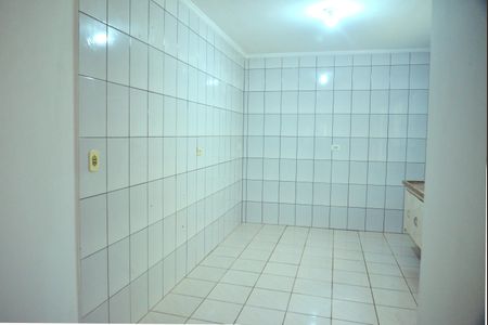 Casa para alugar com 57m², 2 quartos e 2 vagasCozinha