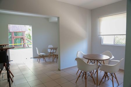 Apartamento para alugar com 60m², 2 quartos e 1 vaga Apartamento para alugar com 60m², 2 quartos e 1 vagaÁrea comum - Salão de Jogos