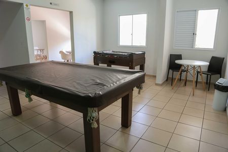 Apartamento para alugar com 60m², 2 quartos e 1 vaga Apartamento para alugar com 60m², 2 quartos e 1 vagaÁrea comum - Salão de Jogos