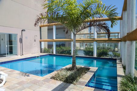 Apartamento para alugar com 60m², 2 quartos e 1 vaga Apartamento para alugar com 60m², 2 quartos e 1 vagaÁrea comum - Piscina