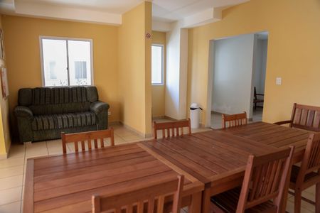 Apartamento para alugar com 60m², 2 quartos e 1 vaga Apartamento para alugar com 60m², 2 quartos e 1 vagaÁrea comum - Salão