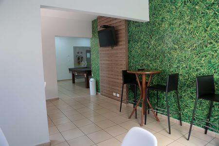 Apartamento para alugar com 60m², 2 quartos e 1 vaga Apartamento para alugar com 60m², 2 quartos e 1 vagaÁrea comum - Salão de Jogos