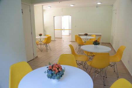 Apartamento para alugar com 60m², 2 quartos e 1 vaga Apartamento para alugar com 60m², 2 quartos e 1 vagaÁrea comum - Salão de Festa Infantil
