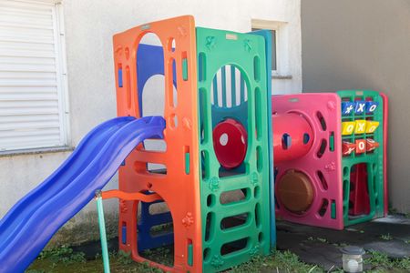 Apartamento para alugar com 60m², 2 quartos e 1 vaga Apartamento para alugar com 60m², 2 quartos e 1 vagaÁrea comum - Playground