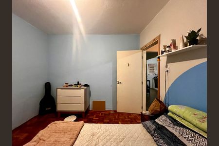 Casa à venda com 300m², 3 quartos e 3 vagas Casa à venda com 300m², 3 quartos e 3 vagasQuarto - Casa 2