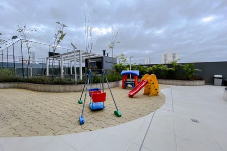 Apartamento para alugar com 77m², 2 quartos e 1 vagaÁrea comum - Playground