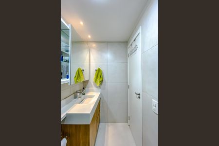 Apartamento para alugar com 77m², 2 quartos e 1 vagaBanheiro da Suíte