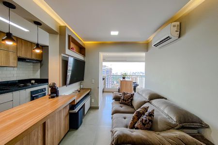 Apartamento para alugar com 77m², 2 quartos e 1 vagaSala