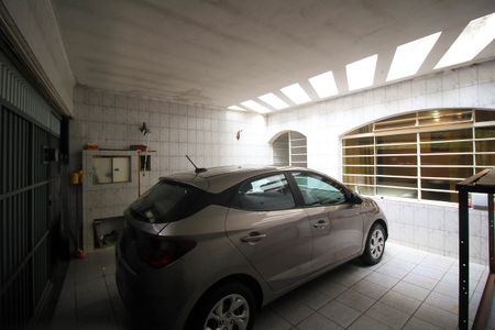 Casa à venda com 145m², 7 quartos e 2 vagas Casa à venda com 145m², 7 quartos e 2 vagasGaragem