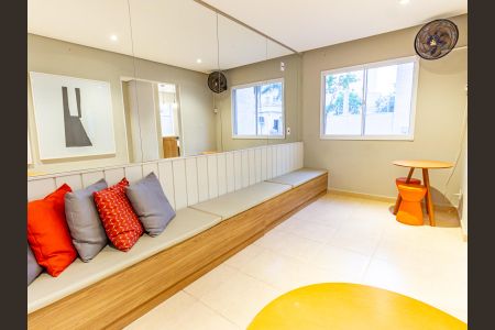 Apartamento à venda com 42m², 2 quartos e sem vagaÁrea comum - Salão de festas